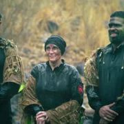 Bear kontra celebryci - galeria zdjęć - filmweb