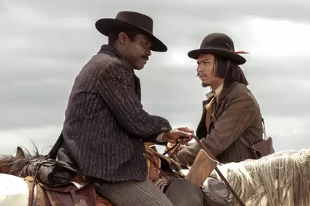 Stróżowie prawa: Bass Reeves - galeria zdjęć - filmweb