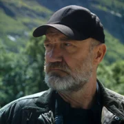 Traqu&eacute;s - galeria zdjęć - filmweb