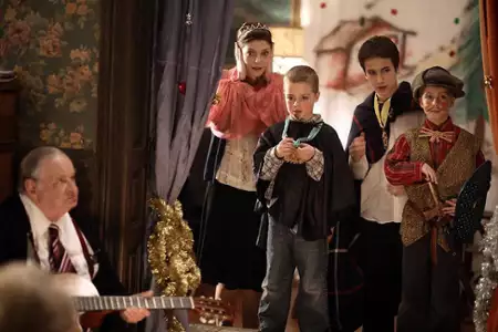 Świąteczne opowieści - galeria zdjęć - filmweb