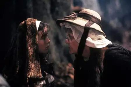 Towarzystwo wilków - galeria zdjęć - filmweb