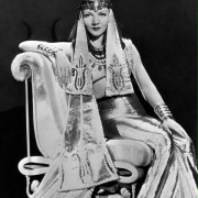 Cleopatra - galeria zdjęć - filmweb