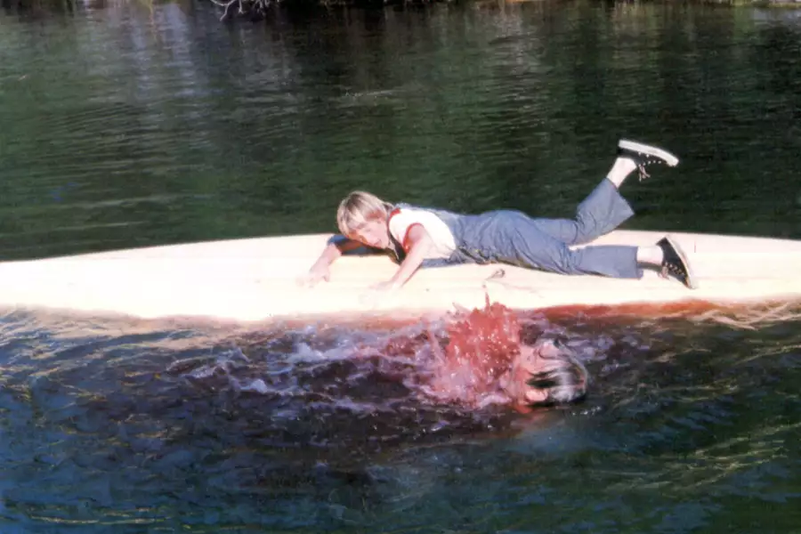 Pirania - galeria zdjęć - filmweb