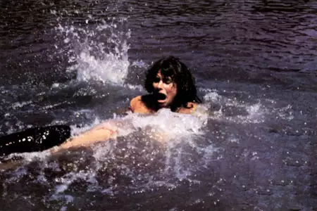 Pirania - galeria zdjęć - filmweb