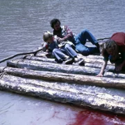Piranha - galeria zdjęć - filmweb