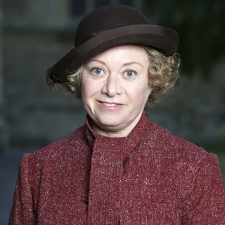 Dora Bunner