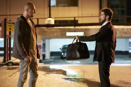 Okup - galeria zdjęć - filmweb