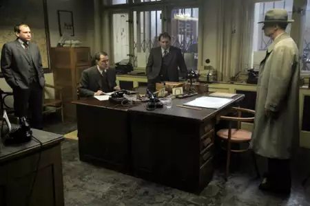 W cieniu - galeria zdjęć - filmweb