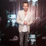 Nefarious - galeria zdjęć - filmweb