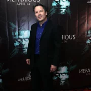 Nefarious - galeria zdjęć - filmweb