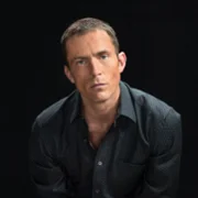 Dexter - galeria zdjęć - filmweb