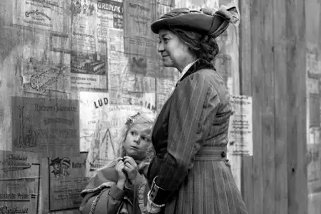 Dziewczyna z igłą - galeria zdjęć - filmweb