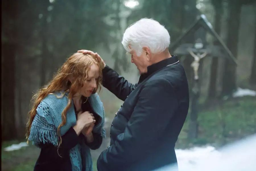 Zbrodnia na farmie - galeria zdjęć - filmweb