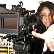 Dziewczynka w trampkach - galeria zdjęć - filmweb