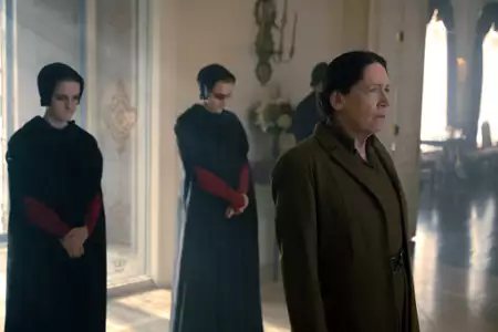Opowieść podręcznej - galeria zdjęć - filmweb