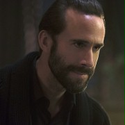 Joseph Fiennes w Opowieść podręcznej