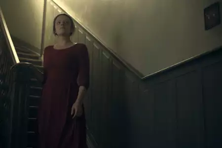Opowieść podręcznej - galeria zdjęć - filmweb