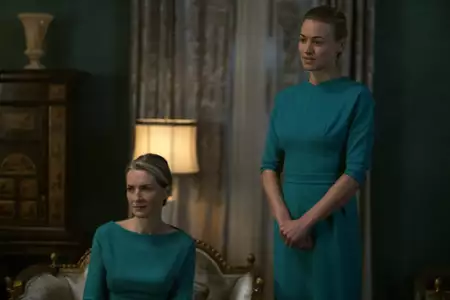 Opowieść podręcznej - galeria zdjęć - filmweb