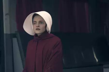 Opowieść podręcznej - galeria zdjęć - filmweb