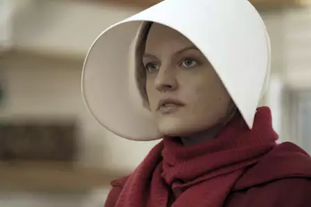 Opowieść podręcznej - galeria zdjęć - filmweb