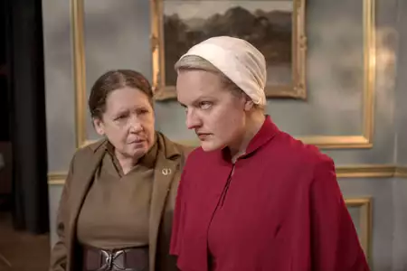 Opowieść podręcznej - galeria zdjęć - filmweb