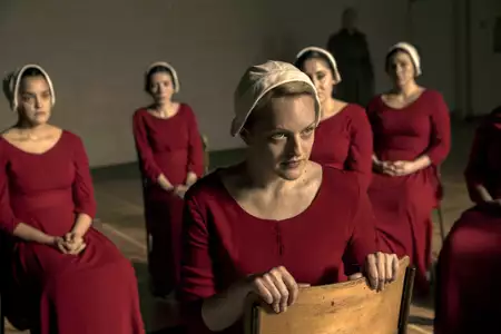 Opowieść podręcznej - galeria zdjęć - filmweb