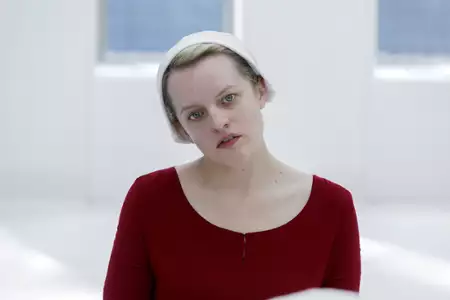 Opowieść podręcznej - galeria zdjęć - filmweb