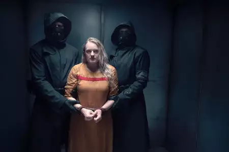 Opowieść podręcznej - galeria zdjęć - filmweb