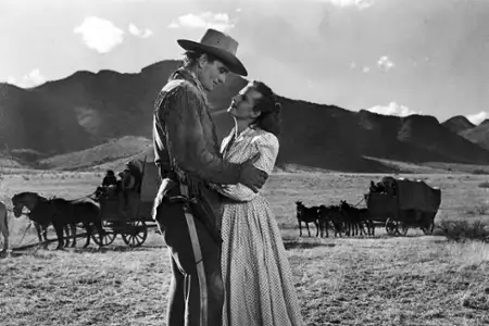 Rzeka Czerwona - galeria zdjęć - filmweb