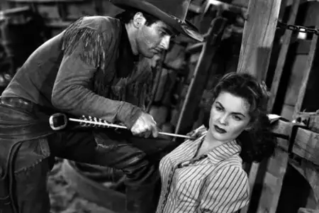 Rzeka Czerwona - galeria zdjęć - filmweb
