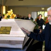 Persona non grata - galeria zdjęć - filmweb