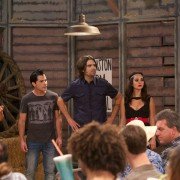 Holliston - galeria zdjęć - filmweb