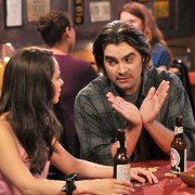 Holliston - galeria zdjęć - filmweb