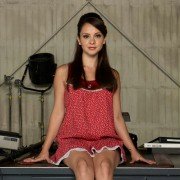 Holliston - galeria zdjęć - filmweb