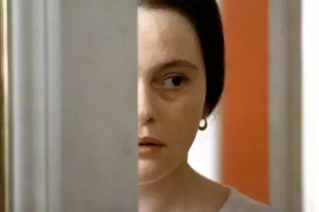 Szepty i krzyki - galeria zdjęć - filmweb