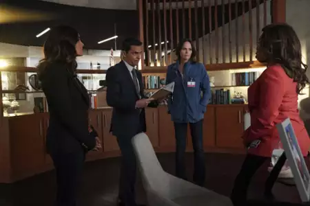 CSI: Vegas - galeria zdjęć - filmweb