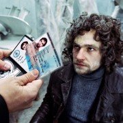 Jedna ręka nie klaszcze - galeria zdjęć - filmweb