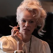 Jak przycinać r&oacute;że - galeria zdjęć - filmweb