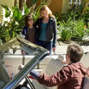 People Like Us - galeria zdjęć - filmweb