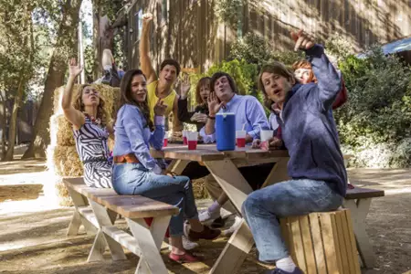 Wet Hot American Summer: 10 lat później - galeria zdjęć - filmweb
