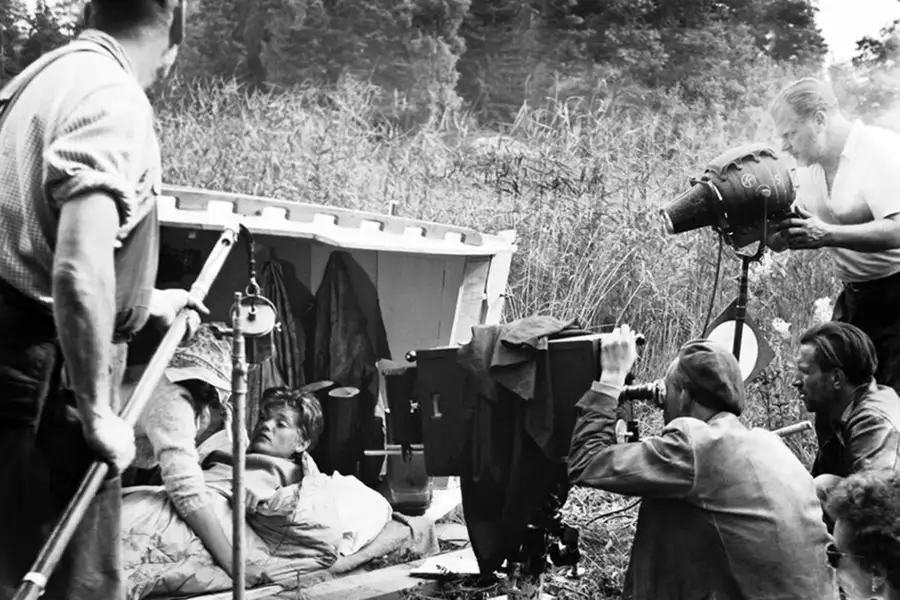 Wakacje z Moniką - galeria zdjęć - filmweb