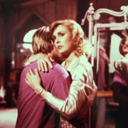 Kwiaty na poddaszu - galeria zdjęć - filmweb