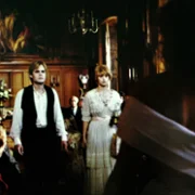 Kwiaty na poddaszu - galeria zdjęć - filmweb