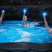 Mako Mermaids - galeria zdjęć - filmweb