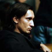 Grégoire Colin w 35 kieliszków rumu
