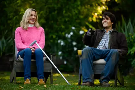 Close to Me - galeria zdjęć - filmweb