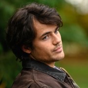 Close to Me - galeria zdjęć - filmweb