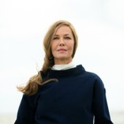 Close to Me - galeria zdjęć - filmweb