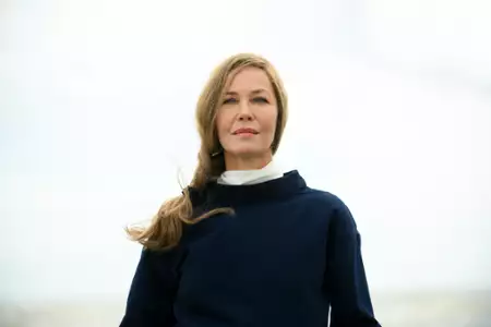 Close to Me - galeria zdjęć - filmweb
