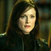 Julianne Moore w Next